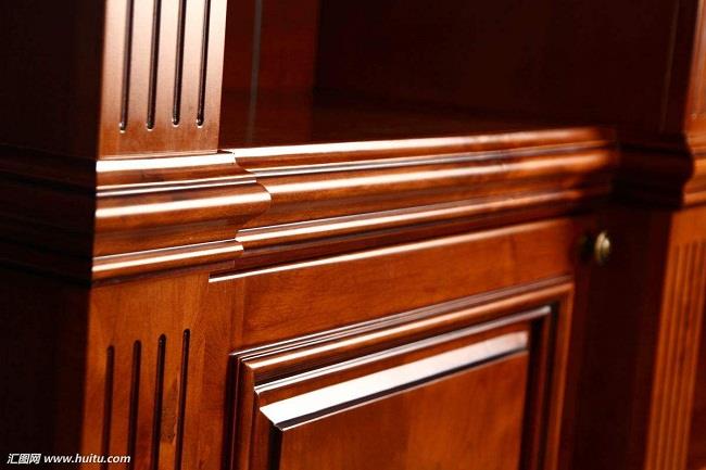 Фенхенські меблі шоу 2018 поки що - жодна новина не є новинами з дерева