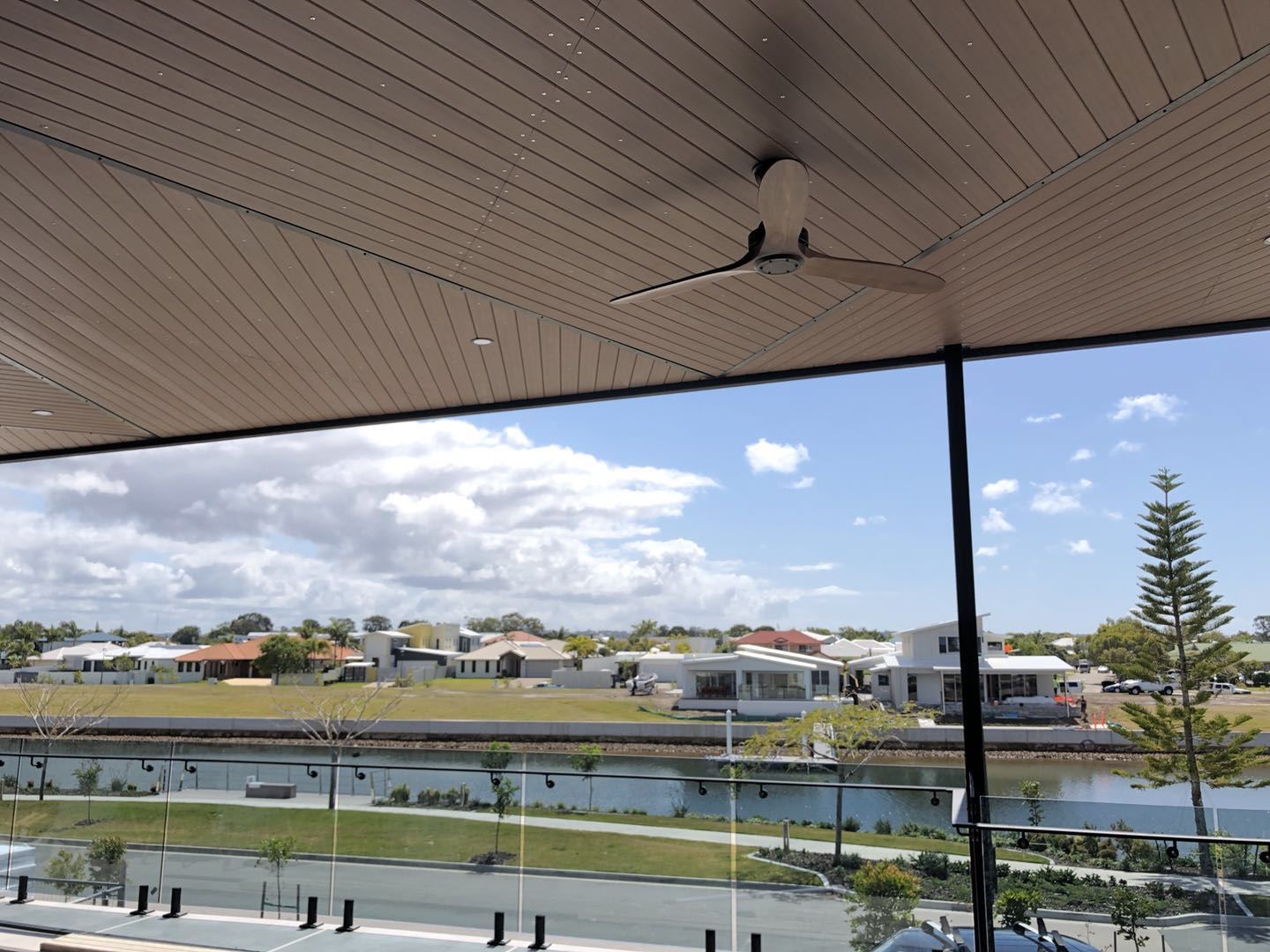 Стан ринку WPC-广州圆航-第 3 组-张丽霞